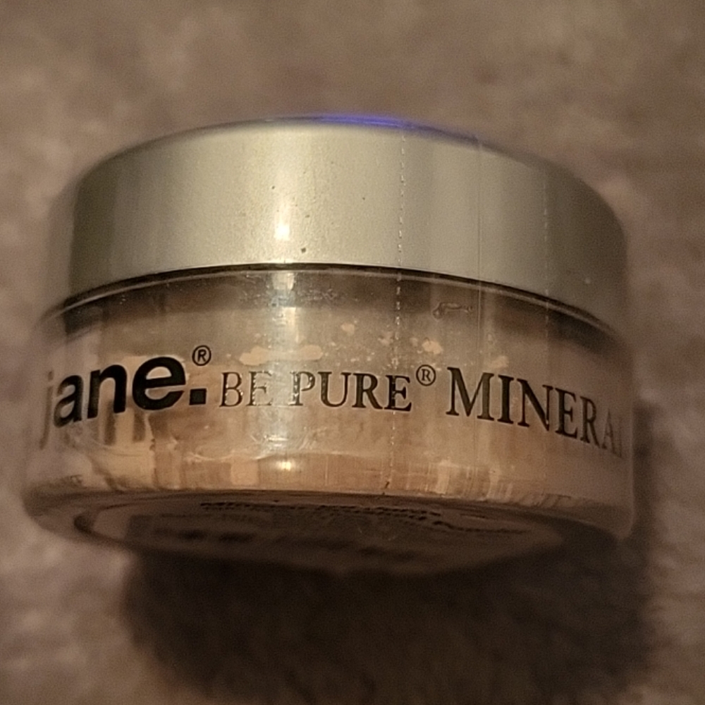 Jane Be Pure Mineral Sheer Powder LIGHT